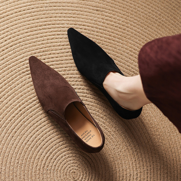Deep Mouth Pointed Toe Mid Heel Pumps - Style a.html