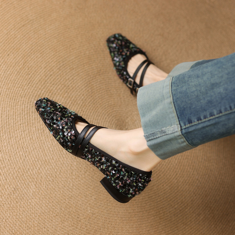 Fashion Flat Shoes with Sequin Upper and Embroidered Floral Pattern - Image 3