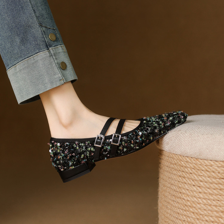 Fashion Flat Shoes with Sequin Upper and Embroidered Floral Pattern - Image 4